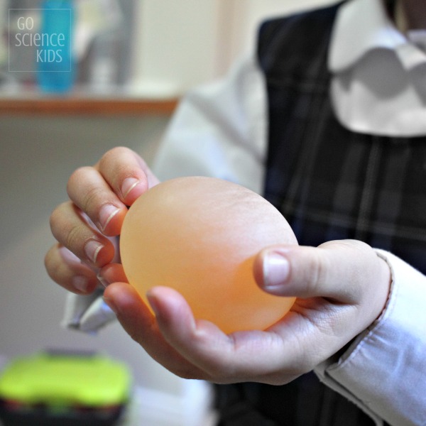 Can you dissolve the eggshell of a raw egg? - Go Science Kids